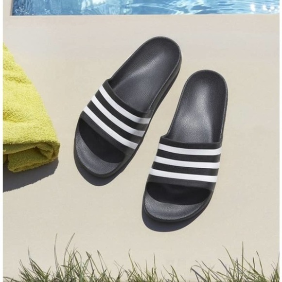 Adidas Adilette Aqua Slides Size 12K Black NWT - Picture 1 of 10